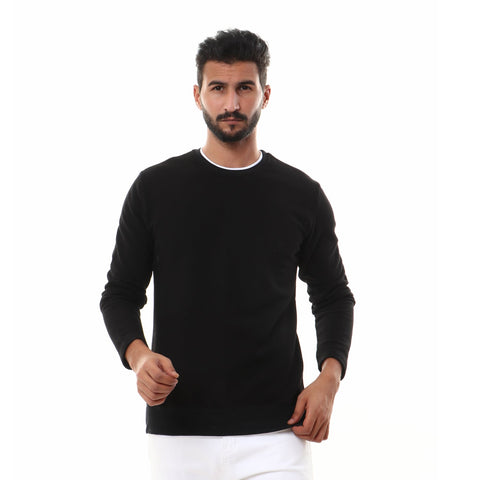 سويت شيرت عصري برقبة دائرية