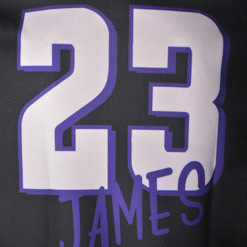 تي شيرت King Lebron بأكمام قصيرة